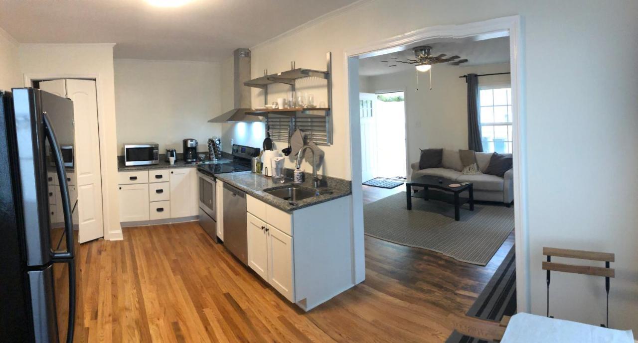 Villa Renovated Space Close To Downtown - A à Durham Extérieur photo